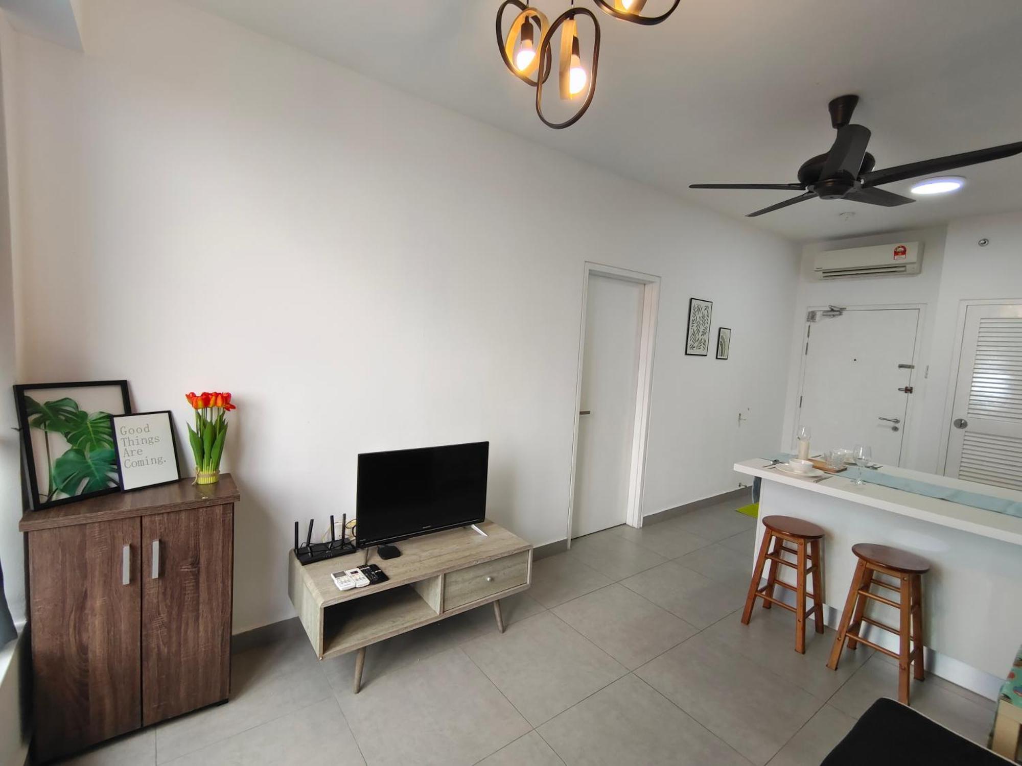 Kanvas Soho Cyberjaya/Netflix/Gym/Jacuzzi/Klia Exterior photo